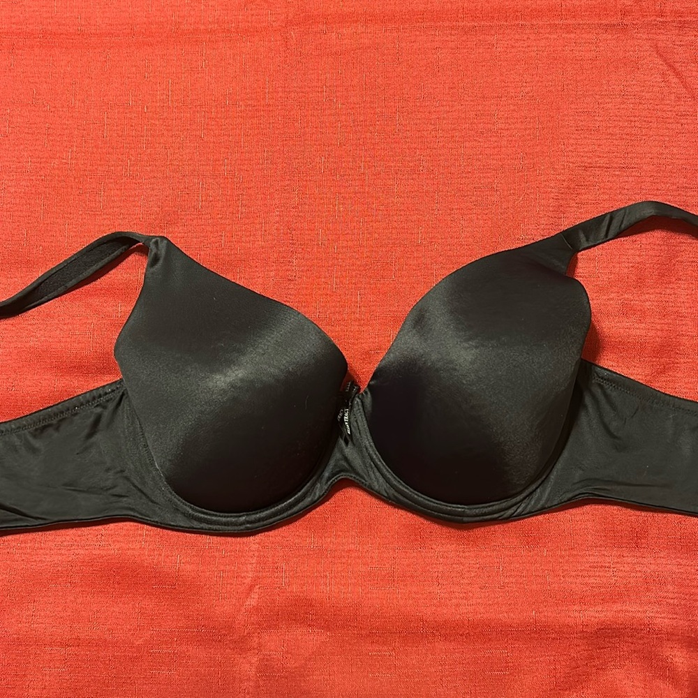 Ellen Tracy Black Full Figured Bra Size 42C